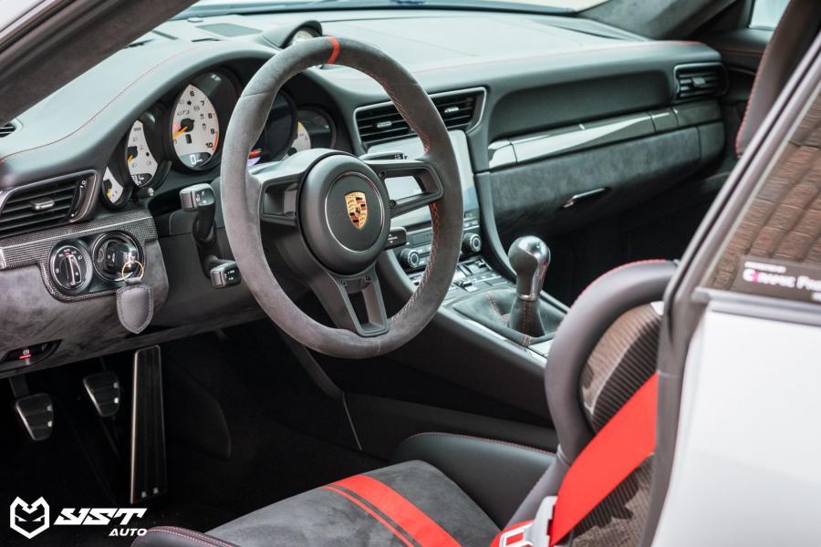 Интерьер Porsche 911 GT3 by YST Auto 2018 года  (фото 10 из 10)
